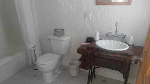 The Iron Gate Inn image 42