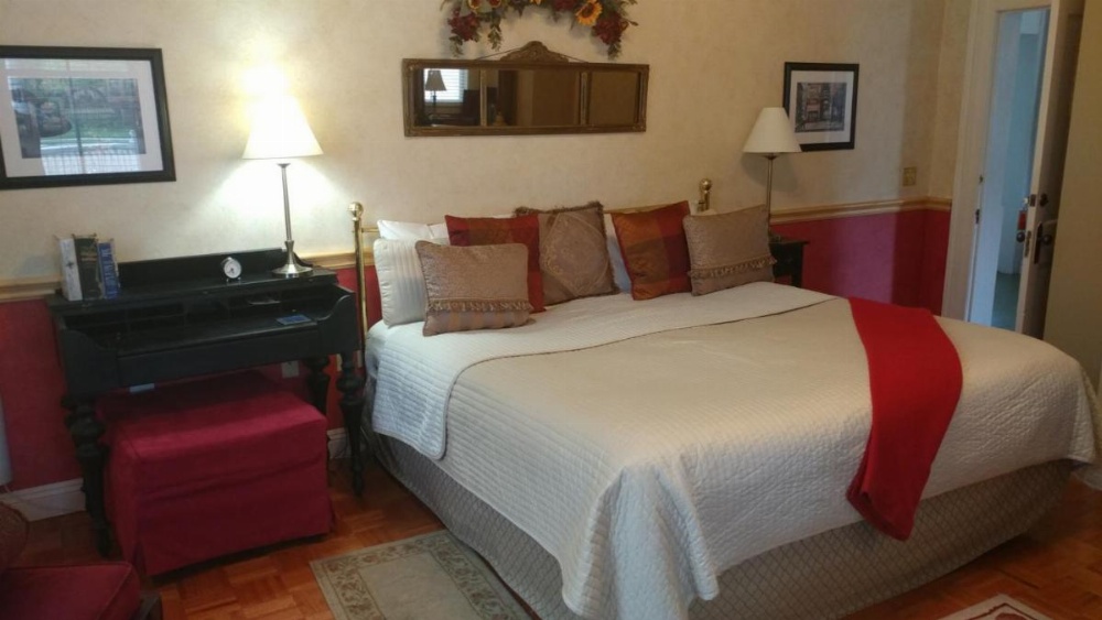 The Iron Gate Inn Image 43